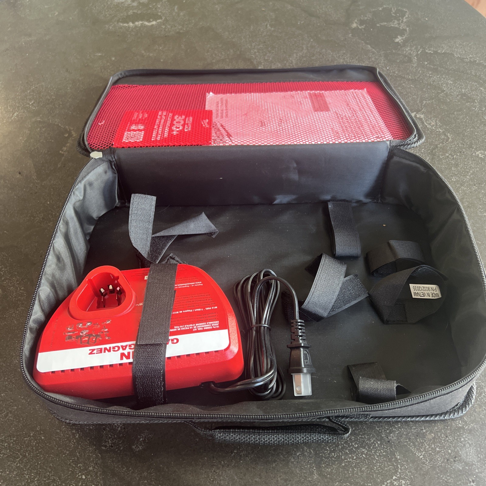 Milwaukee M12 FUEL 14″ Tool Bag and m12 charger