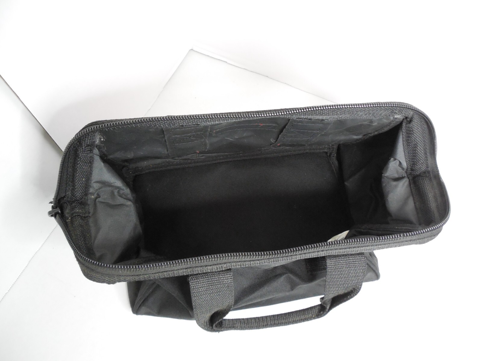 Craftsman Six-Pocket Large Mouth Tool Bag 37535 13 In X 9 in x 8 in Zippered
