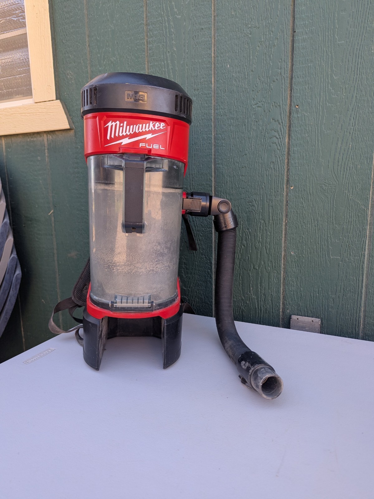 Milwaukee Tool 0885-20 M18 FUEL 18V Cordless Backpack Vacuum ONLY Bare Tool
