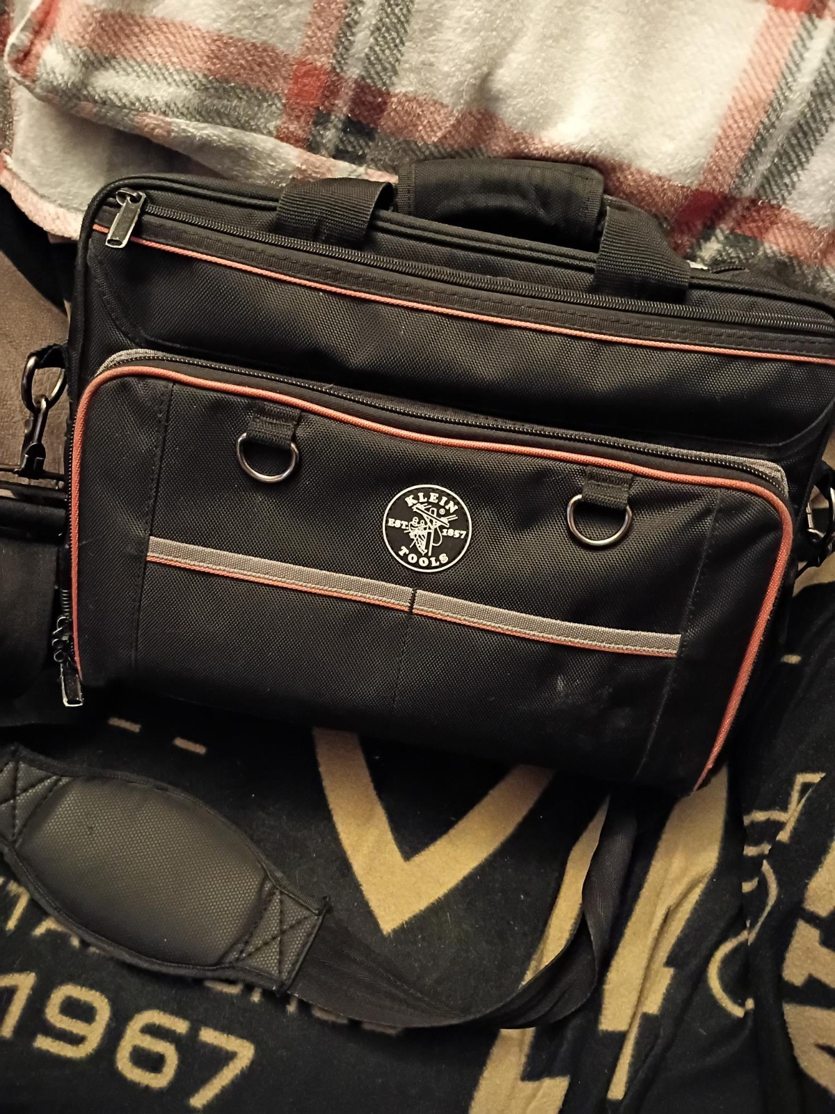Klein Tools – Tradesman Pro Tech Bag 55455M