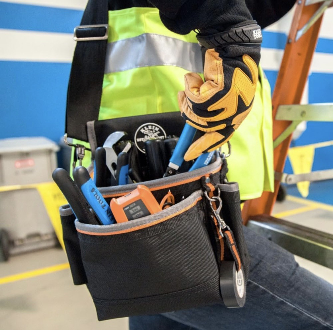 Klein Tools Tradesman Pro 15-Pocket Tool Pouch Holster in Black & Orange