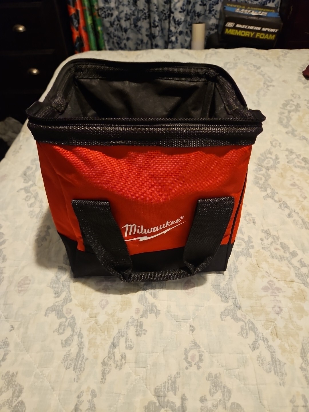 EUC Milwaukee Tool Bag 902189018 Handles Zippered Red 11″ X 10″ X 10″ Canvas